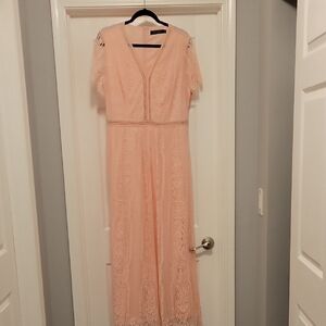 Chic Blush Lace Maxi Dress